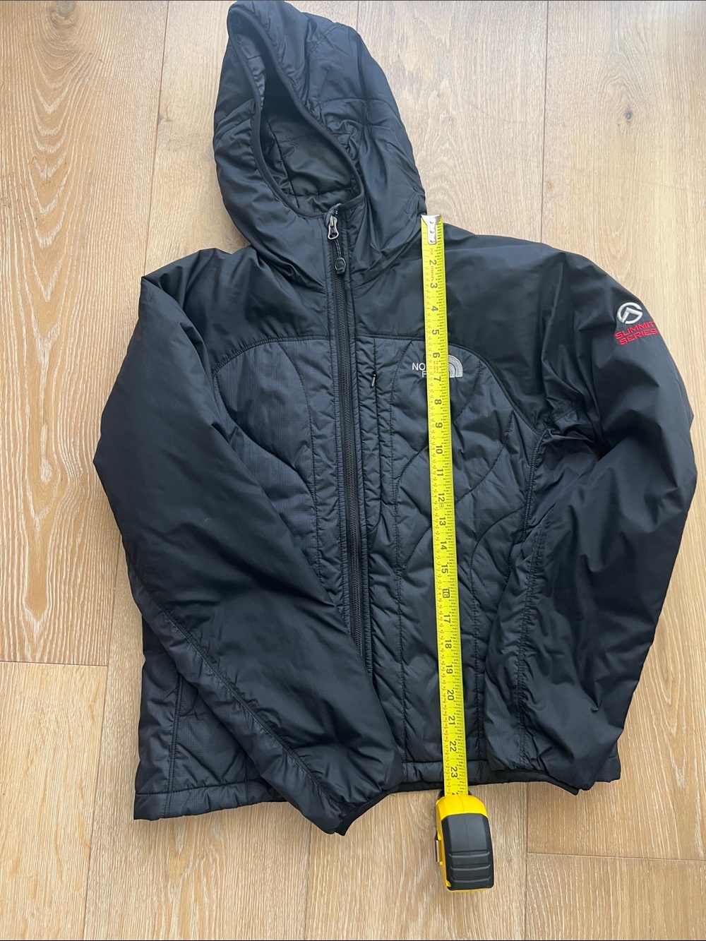 The North Face Women's Black Insulated Hooded Puffer Jacket_Summit Series - Picture 3 of 4